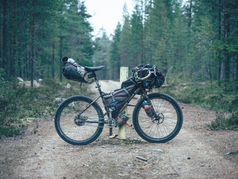 bikepacking-pyörä